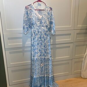 HEMANT & NANDITA Blue and White Floral Maxi Dress